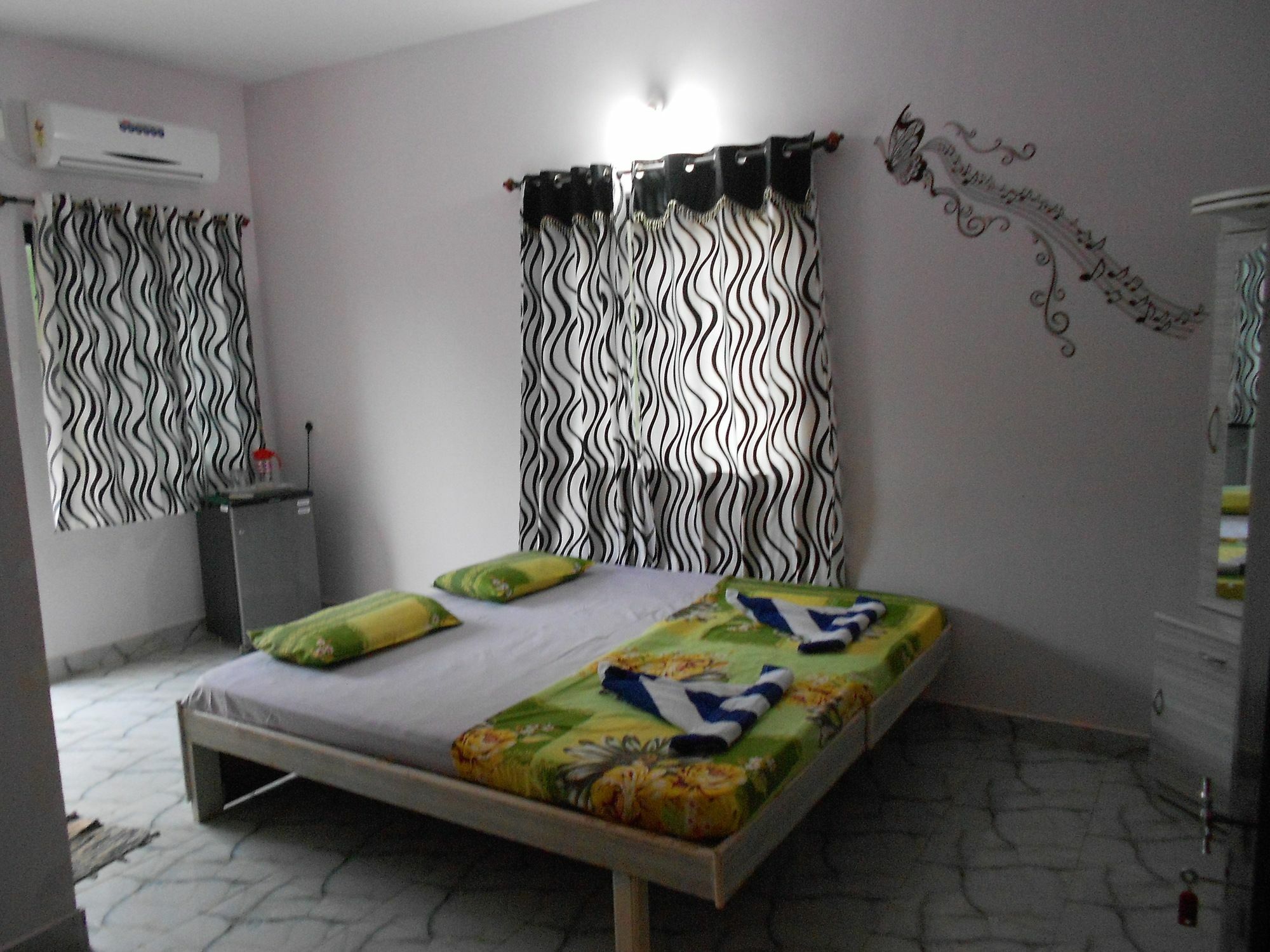 Casa Almeida Guest House Кандолим Экстерьер фото